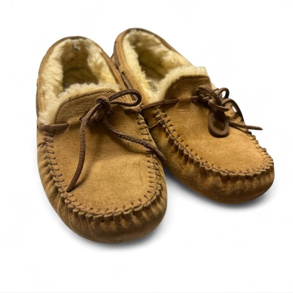 UGG Moccasin